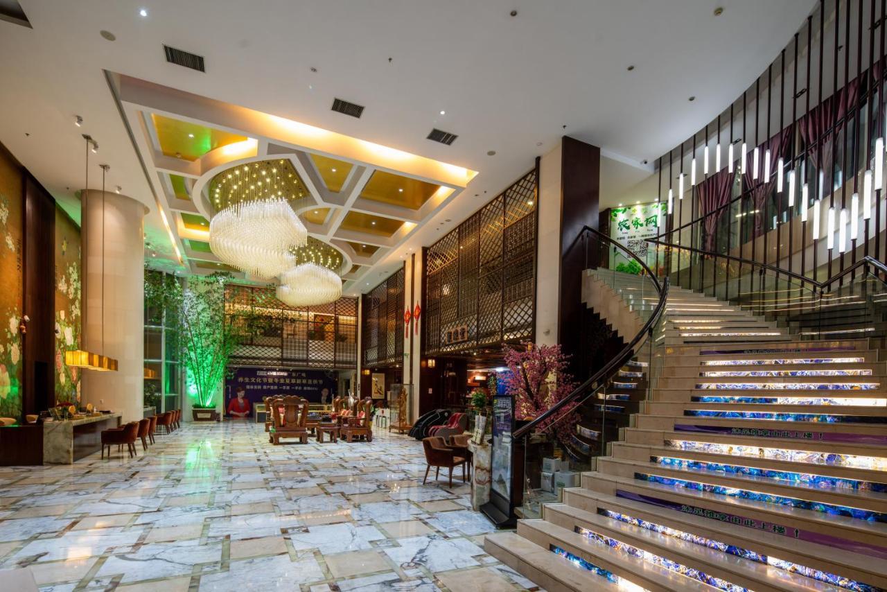 King Royal Hotel Yunfu Eksteriør billede