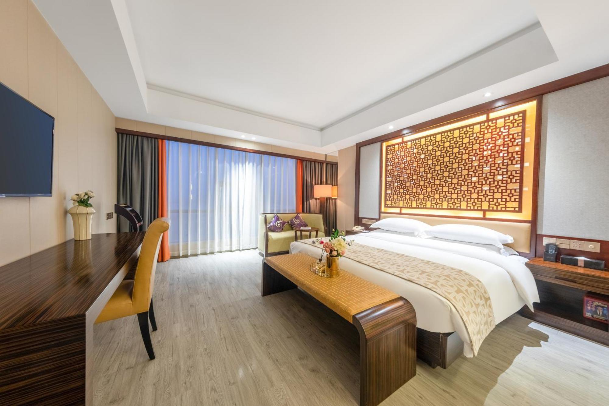 King Royal Hotel Yunfu Eksteriør billede