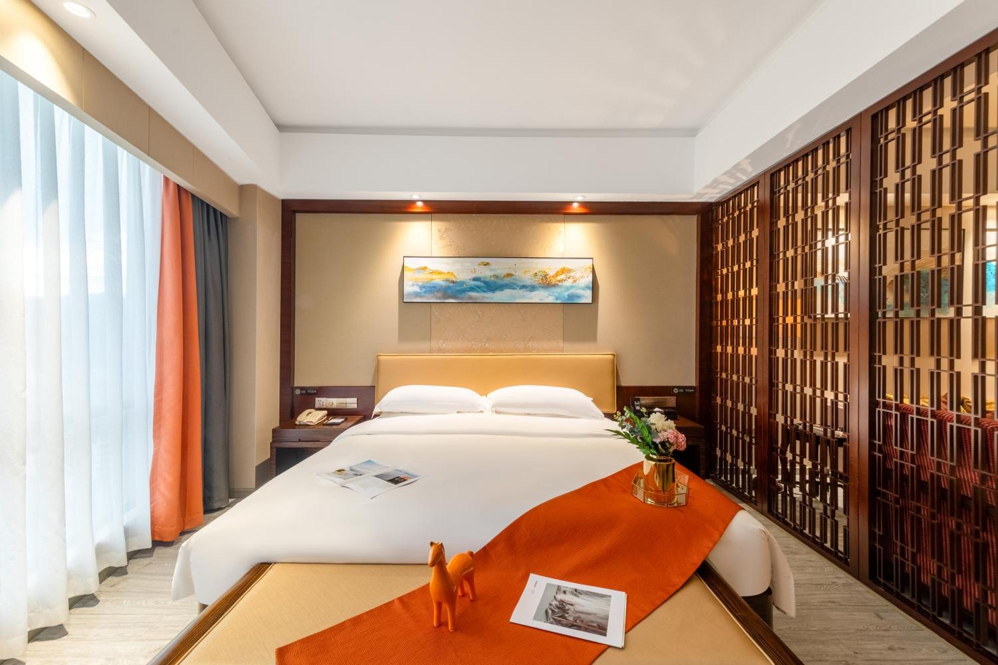 King Royal Hotel Yunfu Eksteriør billede
